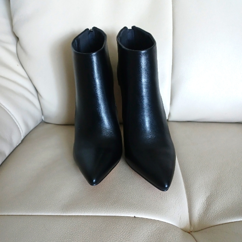 Azalea shoes women heel